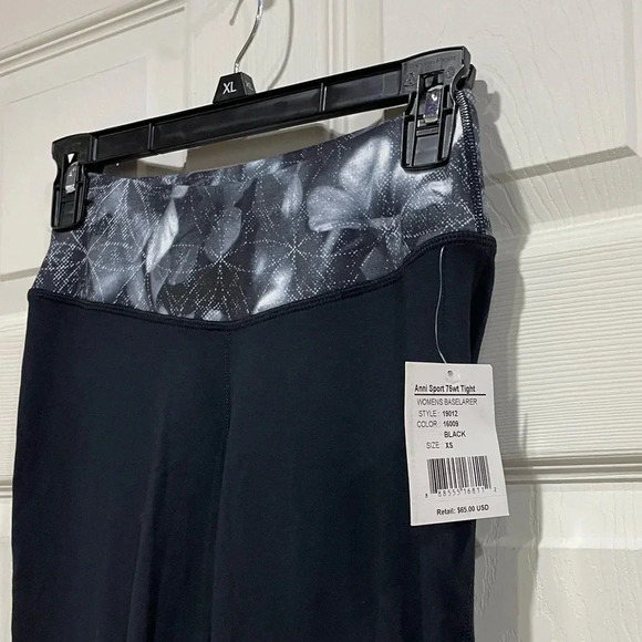 NWT Obermeyer XS Anni Sport Tights XS 75wt Baselayer Black Pattern Leggings - Picture 2 of 8